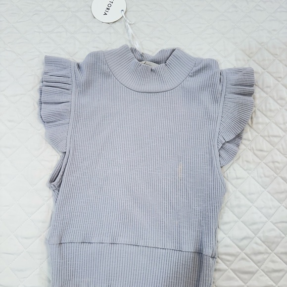 White Ruffled Sleeve Ribbed Top - Picture 2 of 3